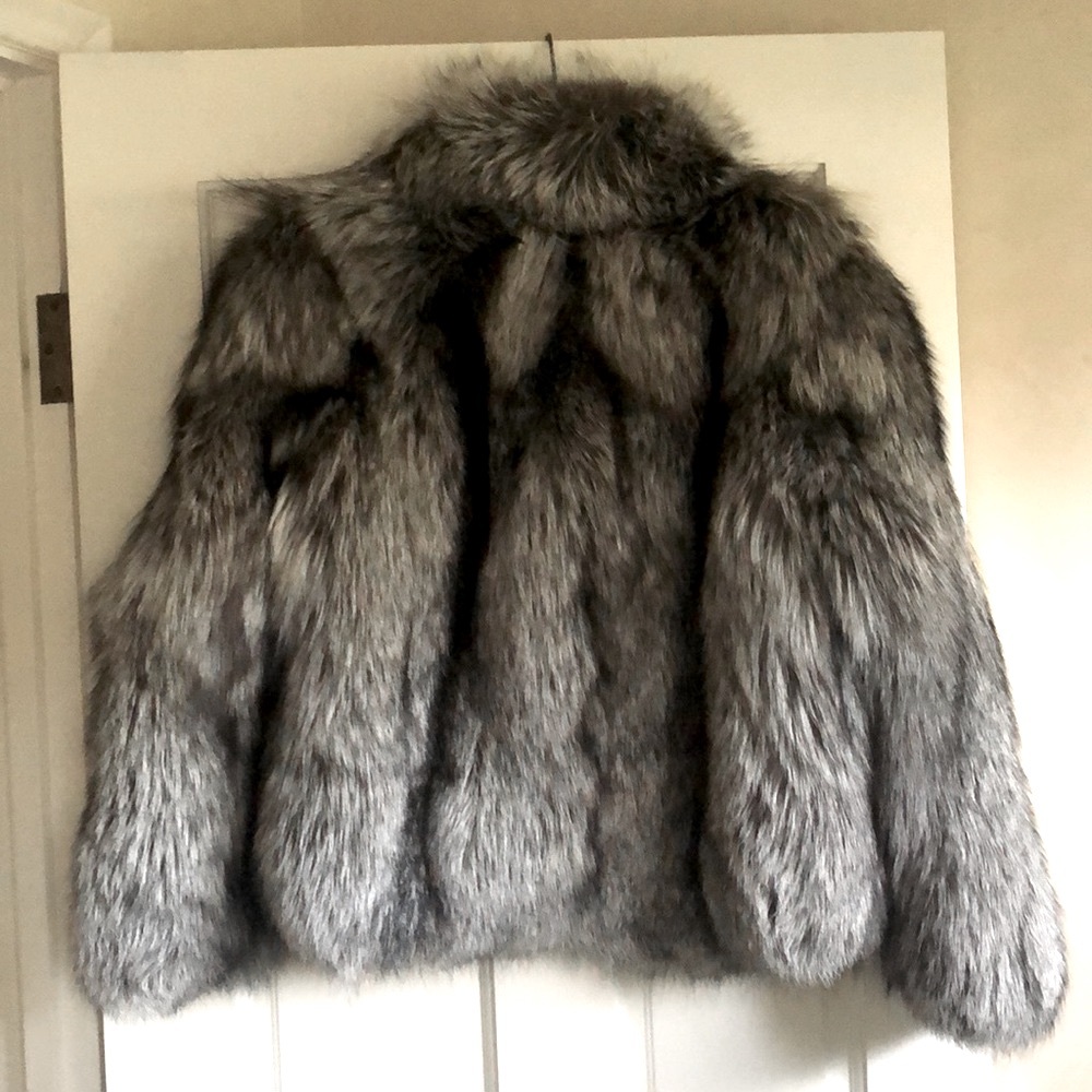 Real Silver Fox Fur BRAND NEW Jacket - Picture 5 of 12